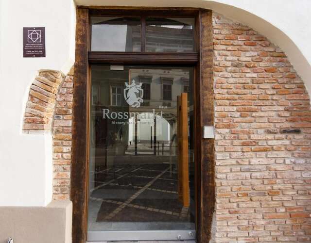 Гостевой дом Rossmarkt Haus Брашов-14